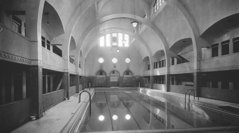 Histoire du centre sud la piscine du bain généreux